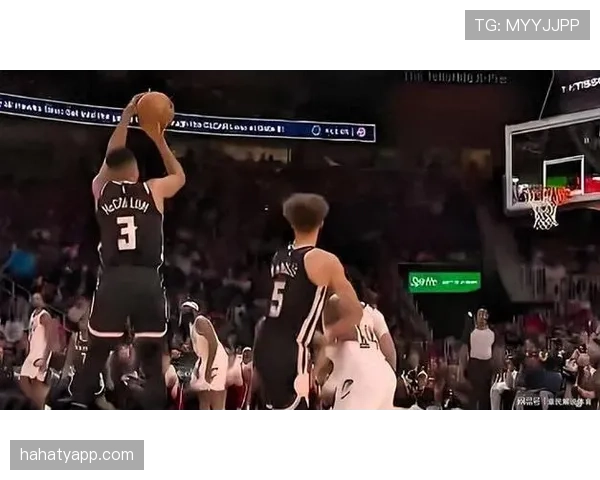 CJ麦科勒姆拉开投篮空间对比欧文三分效率提升球队得分质量